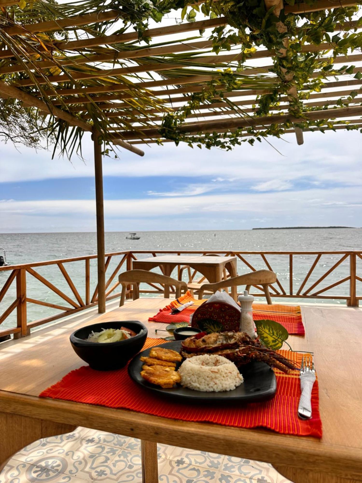 Orika Del Mar Hotel Isla Grande  Kültér fotó